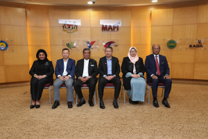 Sesi Pertemuan YB Menteri Perdagangan Dalam Negeri dan Kos Sara Hidup bersama YB Menteri MAFS