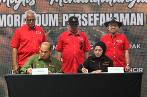 Majlis Menandatangani MoU Minyak Hidraulik dan Pelancaran Jentera Kecil PPN Jentera Perak dan Penang